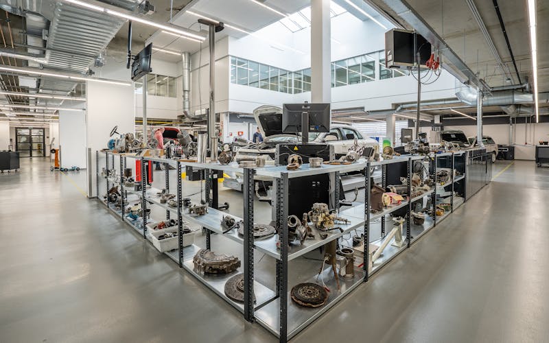 Top 5 Maintenance Tips for Vehicles in Mwanza's Climate — Meinra ...